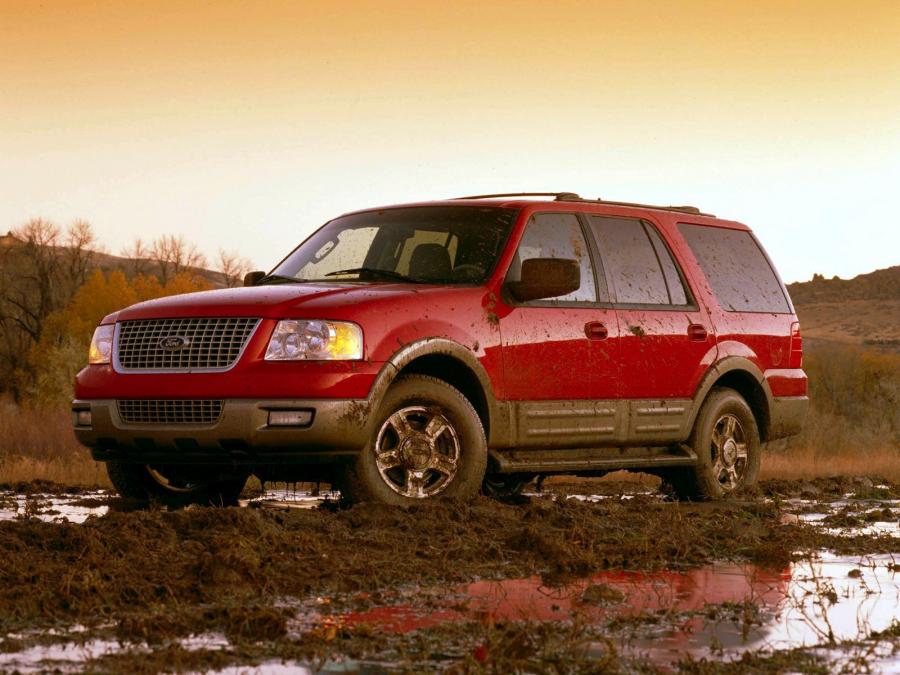  Ford Expedition 2002 года  (фото 10 из 16)